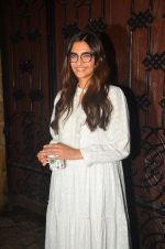 Sonam Kapoor snapped on her bday on 8th June 2016